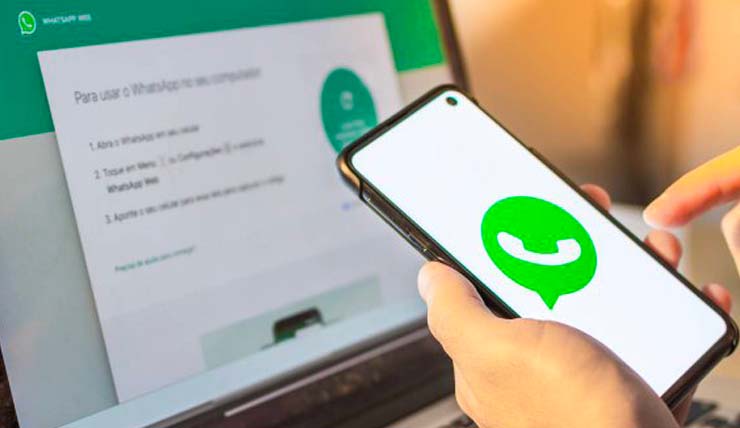 Whatsapp, all’improvviso tutto a pagamento: ecco chi dovrà tirare fuori i soldi